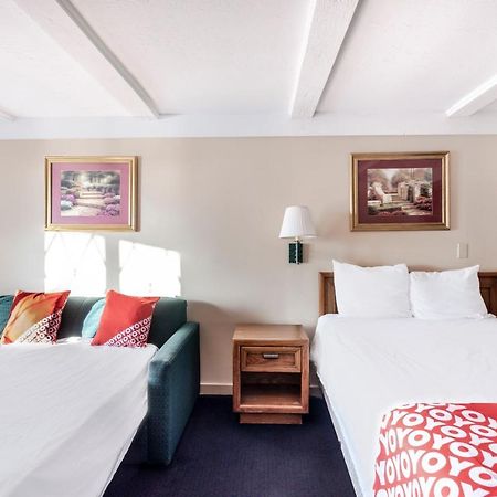 Oyo Hotel Wadsworth Oh I-76 Eksteriør bilde