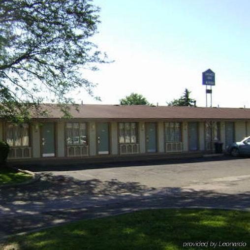 Oyo Hotel Wadsworth Oh I-76 Eksteriør bilde