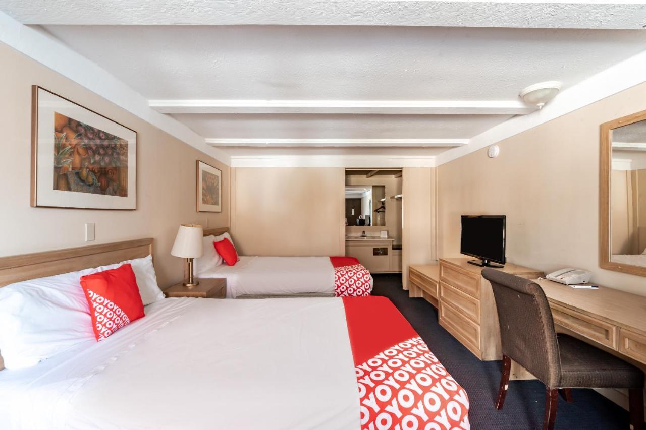 Oyo Hotel Wadsworth Oh I-76 Eksteriør bilde